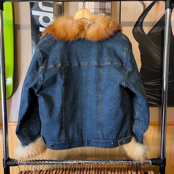 Women’s Faux Fur Demin Jacket - Picture 3 of 8
